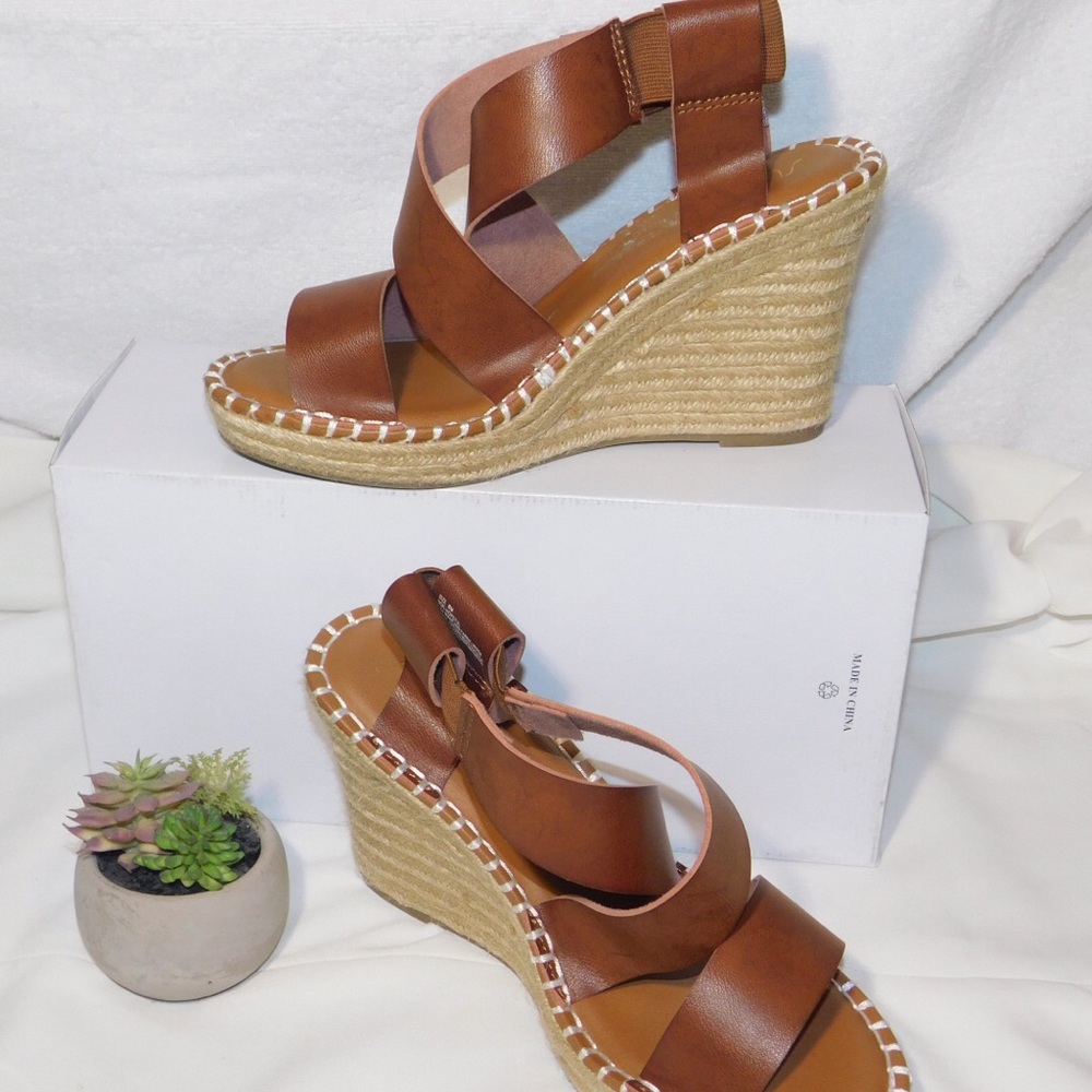 Camel colored wedges
